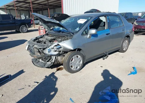 2010 Nissan Versa 1.8S из США, поврежденный, VIN 3N1BC1AP2AL382623